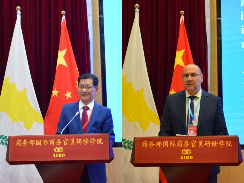 中国-塞浦路斯现代化城市建设与管理研修班开班1.jpg 中国-塞浦路斯现代化城市建设与管理研修班开班1.jpg