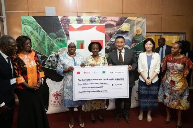 援赞比亚粮食项目举行交接仪式1.jpeg