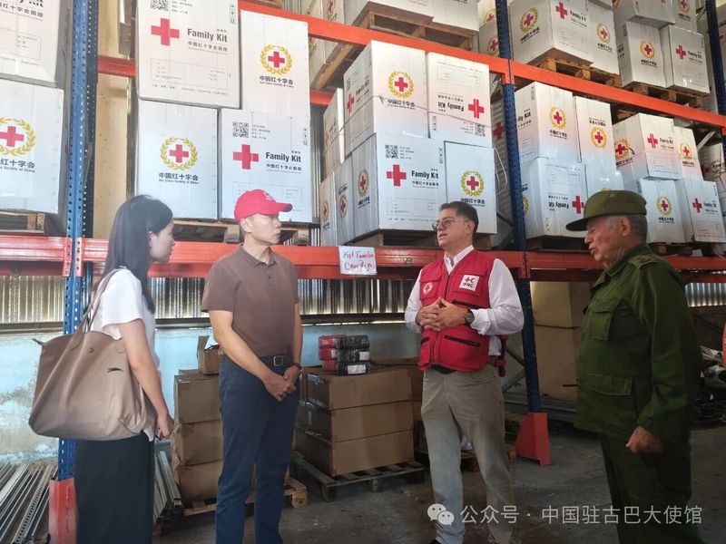 中国红十字会援助古巴物资运往古巴东部2.jpeg