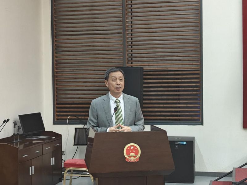 中国援瓦努阿图医疗队举行轮换交接仪式1.jpg